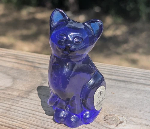 Vintage 1980s / 90s FENTON Cobalt Blue Glass 3" CAT Kitten Figurine