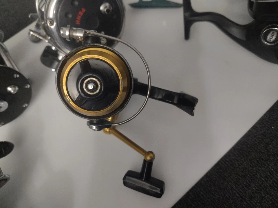 (7) CARRETES PENN/PIEZAS o SOLO RESTAURACIÓN/VER FOTOS Foto 3 de 4