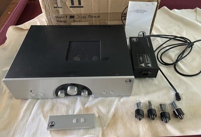 Rogue Audio 99 Tube Preamplifier w/ Separate Power Supply   6SN7   Audiophile