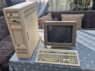 IBM PS/2 Model 80 Retro Vintage Pc Computer Desktop Monitor Tastatur Rarität