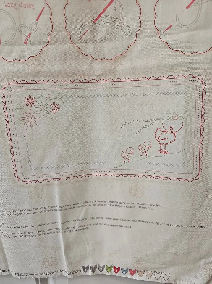 Caja de trabajo de lujo Helen Stubbings abrazos N besos rojo gallo bordado tela de tapete  Foto 4 de 4