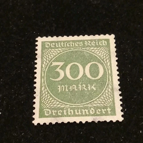 GERMANY DEUTSCHES REICH 300 MARK DRIEHUNDERT UNUSED - Image 2 of 3