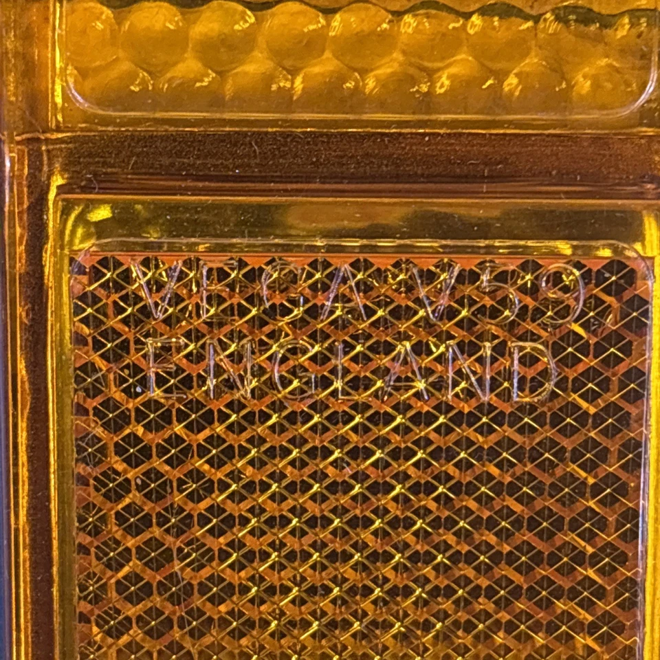 Juego de lentes de luz marcadora Vega delantera y trasera Austin America NOS 1971 (¡solo un año!) Foto 2 de 4