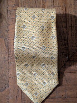 Gianni Versace Yellow BaroqueMedusa Head 100% Silk Necktie Made In Italy EUC