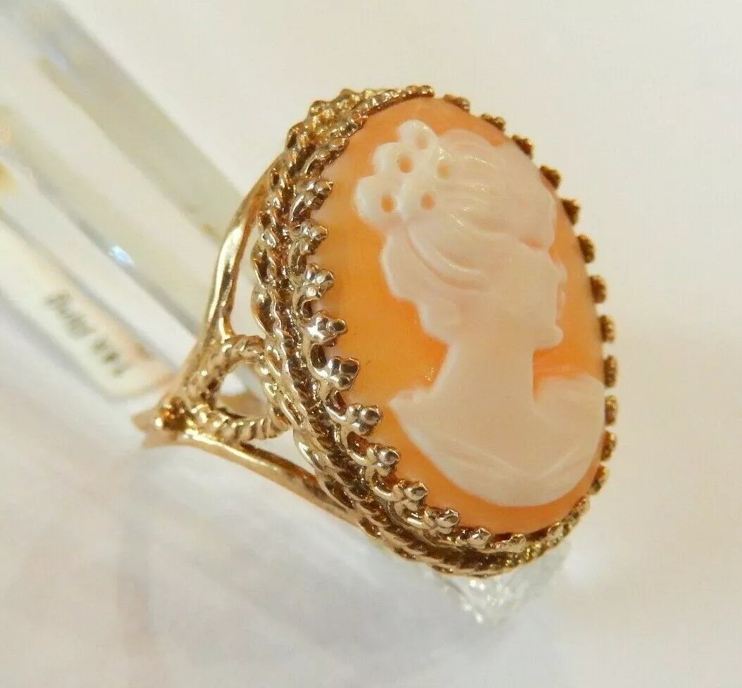 Gold cameo shop rings vintage
