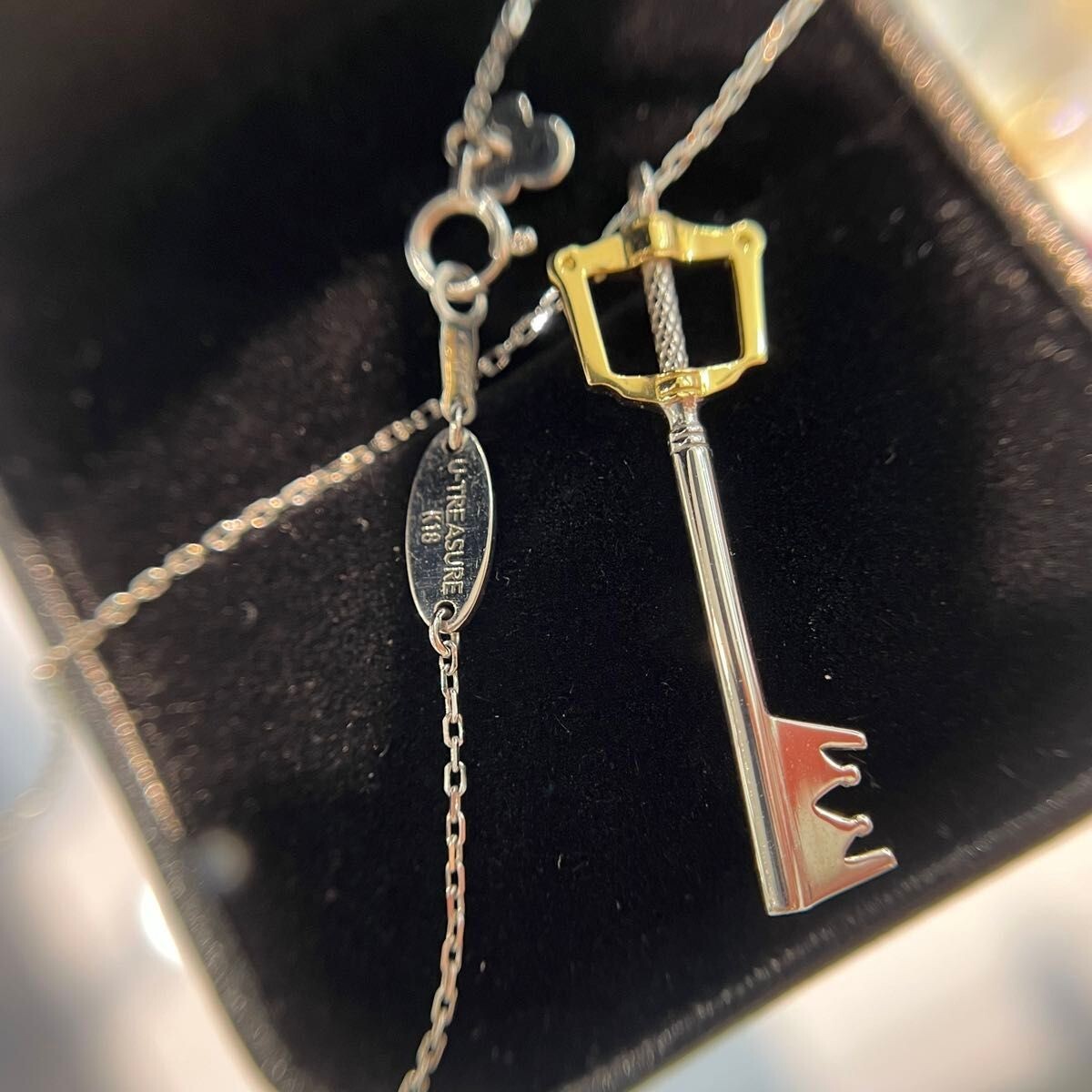 Disney K18 Necklace 44cm Chain 30x9mm TOP Beautiful Condition