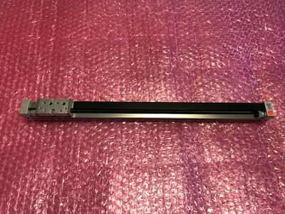 Festo 530906, Pneumatischer Linearantrieb, DGC-8-290-G-P-A, Neuwertig