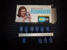 9 Sylvania 1 GE M2B Flashbulbs in Original Box