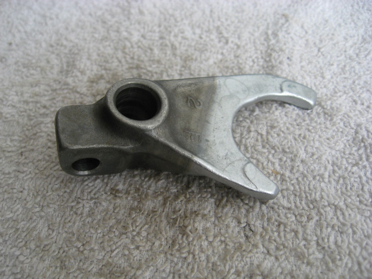 Yamaha OEM NOS shift fork 291-18512-02 DT2 DT3 RT2 RT3 YZ250 YZ360