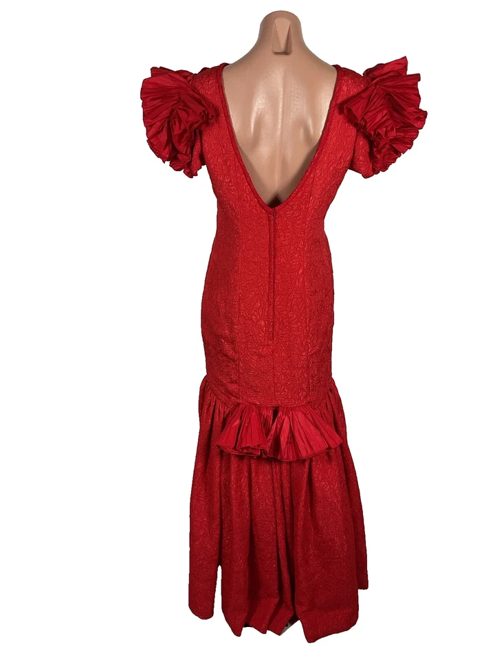 Vestido VICTOR COSTA Años 80 Rojo Sirena Noche 3D Mangas Hinchadas Tren De Colección 10 Foto 2 de 4