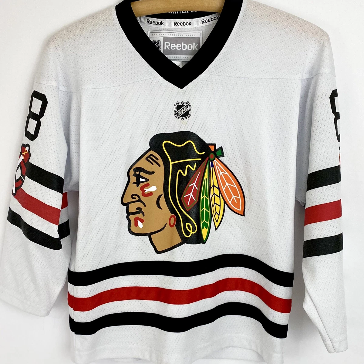 Patrick kane best sale winter classic jersey