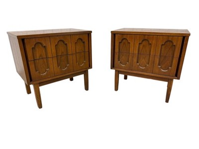 Mid-Century Modern Walnut 2-Drawer Walnut Nightstands - Set of 2
