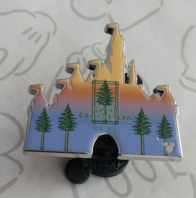 Grand Californian Castles 2026 Hidden Mickey DLR Disney Pin 182455