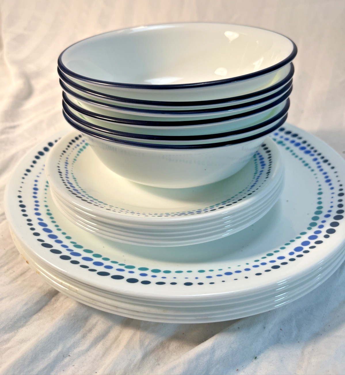 - Service For 6 Plates Bowls