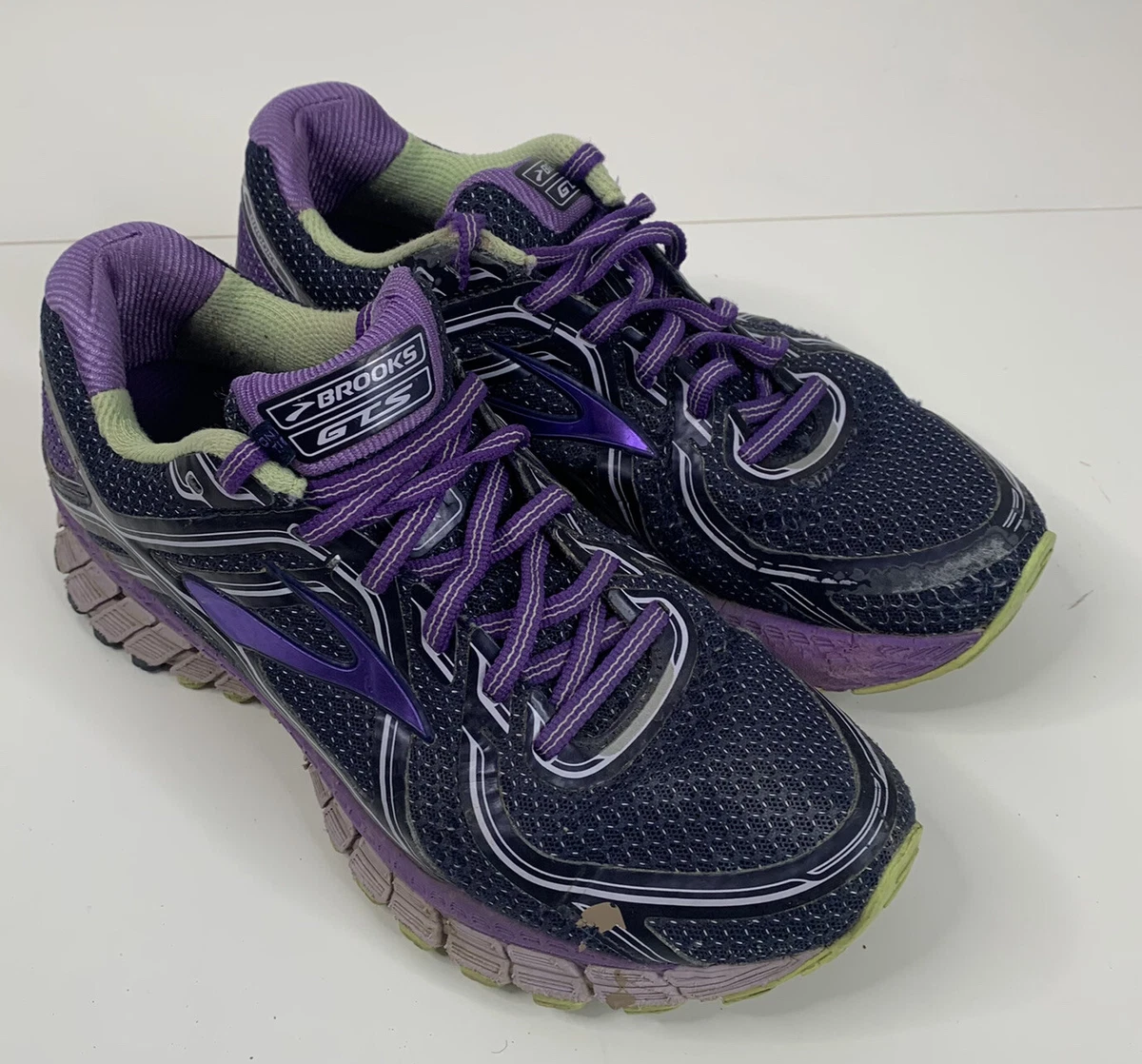 Brooks gts cheap 16 womens