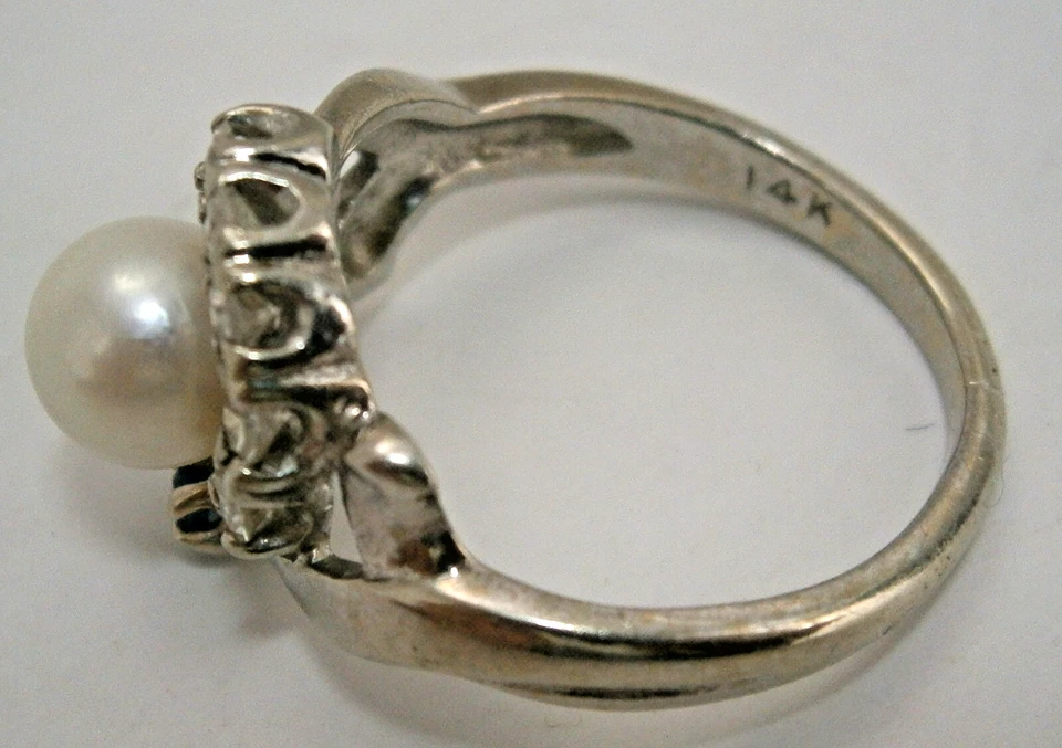 Anillo Oro Blanco 14K con Perla Rodeado de Cinco Diamantes y Cinco Aguamarina Foto 3 de 4