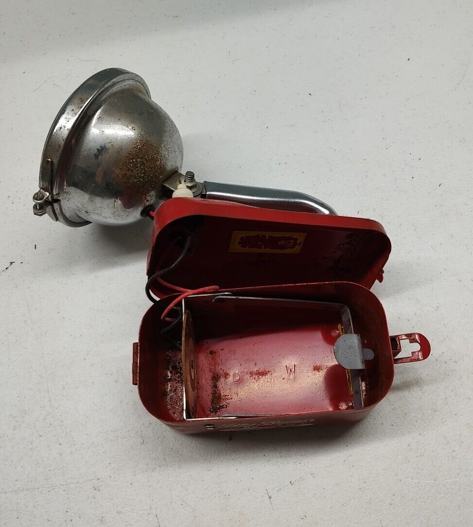 VTG Big Beam No 166 Flashlight Hand Lantern Prop Tools VTG Big Beam No 166 Flashlight Hand Lantern Prop Tools