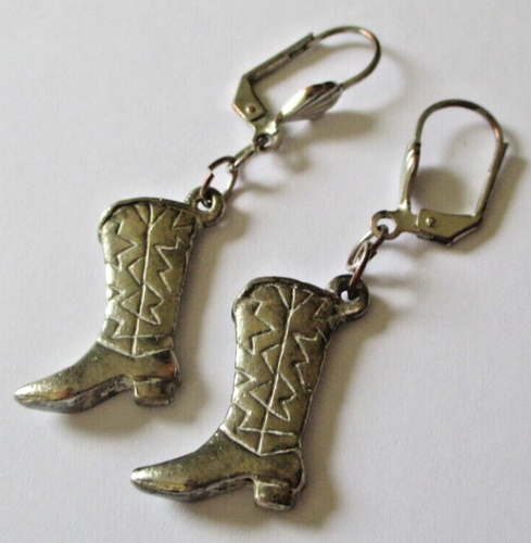 Boucles d'oreilles avec botte - France