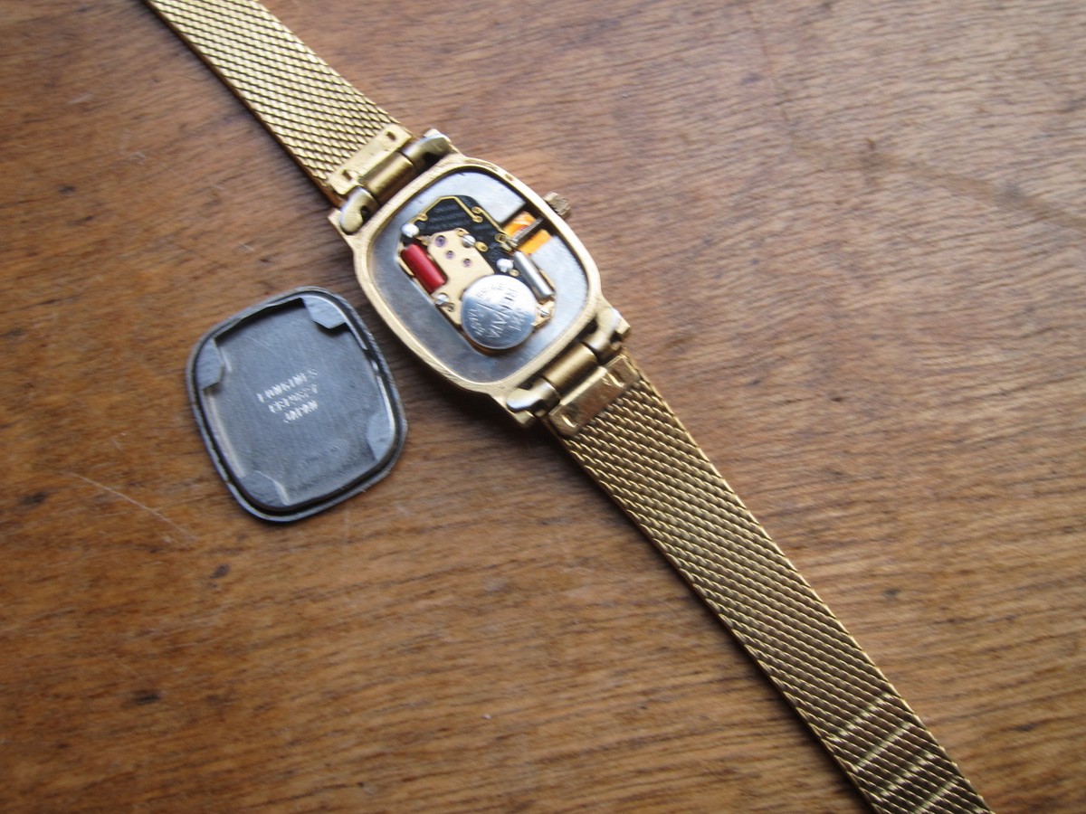 【希少美品】LONGINES swiss made 腕時計　ビンテージ Swiss Watchmaker | Longines Watches Collector Corner