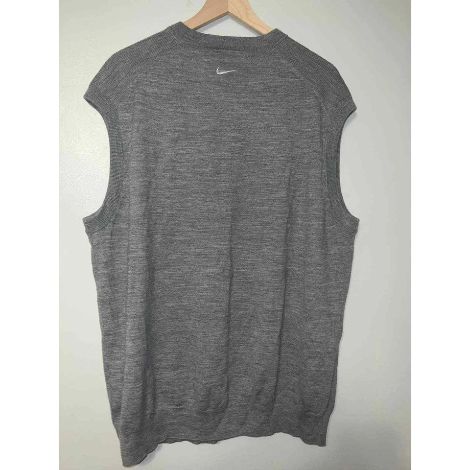 Nike golf Ole Miss wool blend sweater vest size xxl - Image 4 of 4