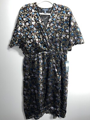 NEW Modcloth Dramatic Depths Velvet Dress Sz M Black Floral $119 Floral Batwing