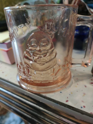 Vintage Indiana Glass Tiara Humpty Dumpty Children’s Nursery Rhyme Pink Mug Cup.