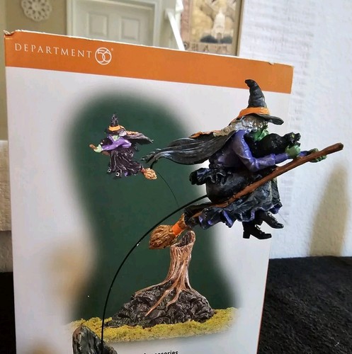 Lot of 3 Dept 56 Snow Village Halloween Witchy Trio - Picture 8 of 11