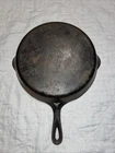 GRISWOLD No 10 Cast Iron Skillet Small Block Logo 716A Erie PA Double Pour Spout