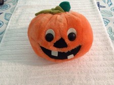 Dakin Brand Pumpkin PUNKIN HEAD Halloween BEAN BAG PLUSH Stuffed All Tags VTG.