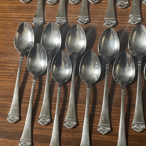 Vintage EKCO Classic Crest Stainless Steel Serving Utensils 39 Piece Lot - Picture 8 of 8