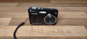 KODAK PIXPRO FZ43 BLACK 16MP Digital Compact Camera *Tested Working*
