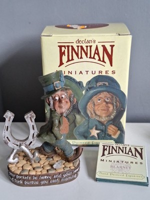 Declan's Finnian Minatures Good Luck Follows Figur 44715 Blarney Stone Boxed
