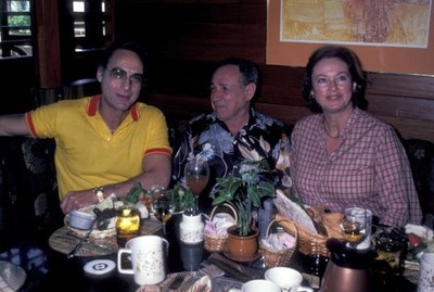 Actor Sid Caesar guests Gallery Hawaii Cruise March 29 1980 aboard- Old Photo 3