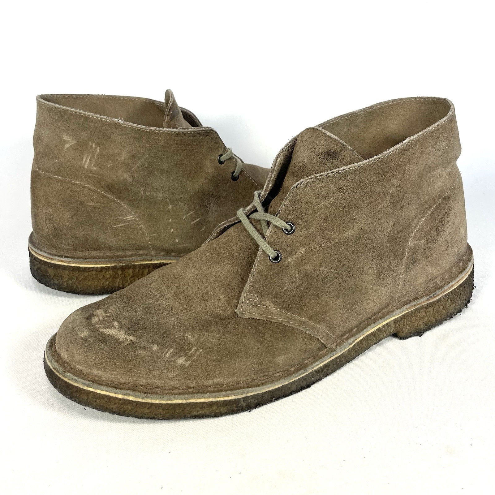 Clarks Originals Desert Boots Mens 9.5 Taupe Suede Chukka Crepe Sole