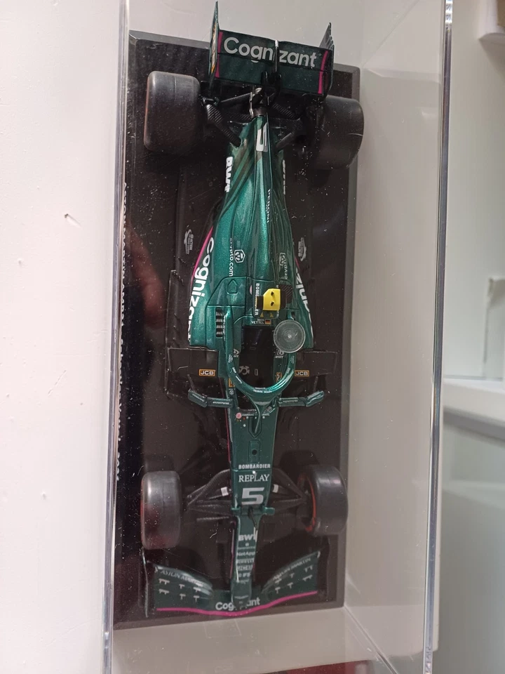 Spark Aston Martin AMR21 NO.5 Aston Martin Cognizant Formula One Team 2nd... - Immagine 3 di 4