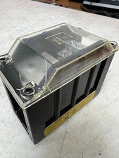 👀 BUSSMANN 570 AMP POWER DISTRIBUTION BLOCK 600 VAC 16377-1