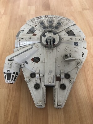 Hasbro Millennium Falke LFL 2004 - Star Wars Trilogie Vintage Collection 