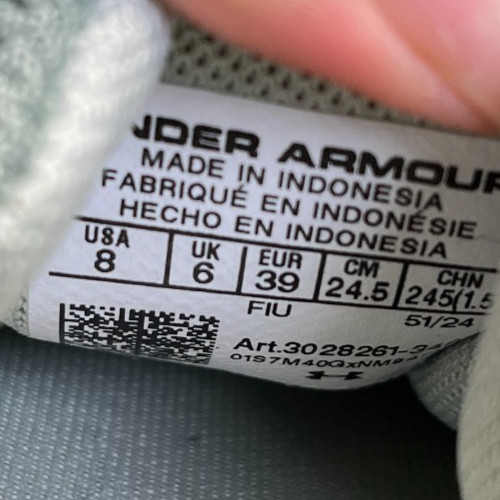 Under Armour Charged Pursuit 4 Womens Size 8 Green Trail Running Shoes Sneakers