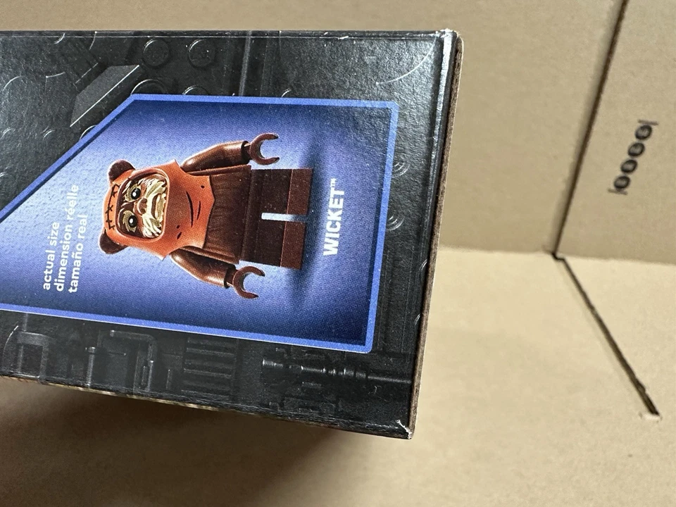 LEGO Star Wars - 75332 - AT-ST - NEW - SEALED - FREE SHIPPING - Image 4 of 4