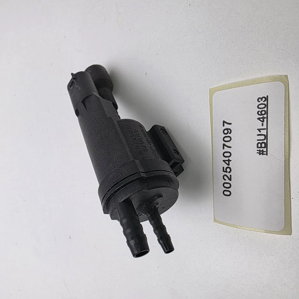 Válvula de retención bomba de inyección de aire Mercedes-Benz SL500 2007-2012 0025407097 Foto 3 de 4