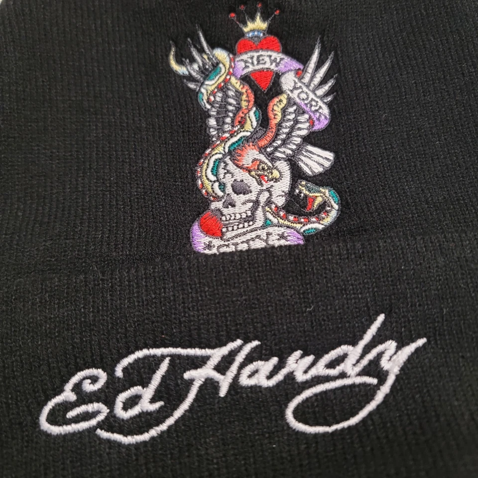 ED HARDY 2-Pack Beanie Hats Skull New York City Graphic Logo Black White Knit - Image 4 of 4