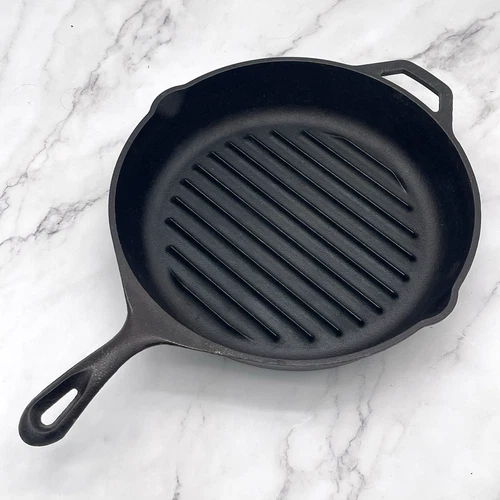 Vtg Lodge Cast Iron Skillet Griddle Broiler Fryer Pan Dual Spout 11" USA 9TB