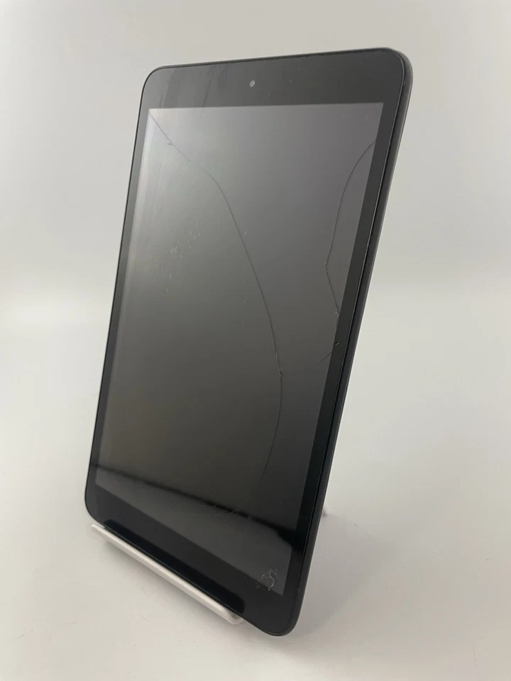 Vodafone Smart Tab 4G Grey 8" Vodafone Network 5MP Android Tablet Cracked - Image 3 of 4