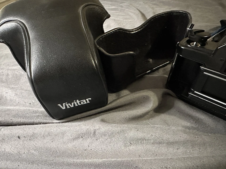 Vivitar V3800N SLR 35mm Film Camera Multi Exposure with 70 mm Lens Kit and Case - Image 3 of 4