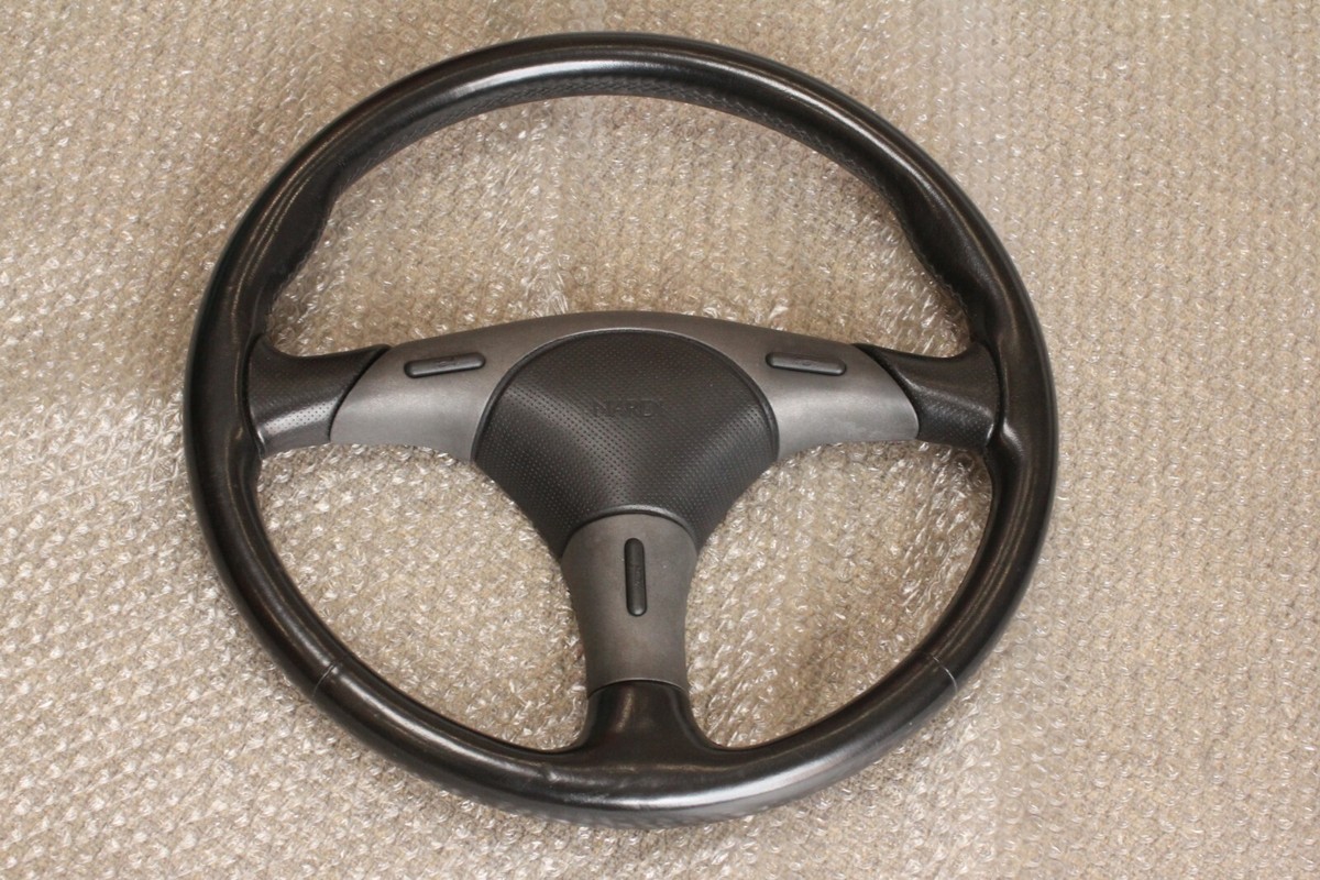 希少 NARDI EVOLUTION エボリューション3 ステアリング 希少 ナルディ