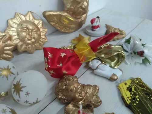 32 piezas de Colección Decoración Navidad Bolas de Vidrio Campana en Latón Cerámica etc - Imagen 5 de 8