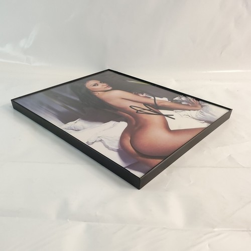 Mila Kunis Framed Sexy Hot Signed 8x10 Photo Reprint Picture Hanging Gift Art - Picture 11 of 15
