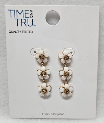 Time and Tru Women's Linear Flower Earrings, Hypo-Allergenic