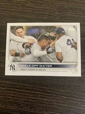 2022 Topps Series 1 Walk-off Water Yankees Celebrate Key Walk-Off #119