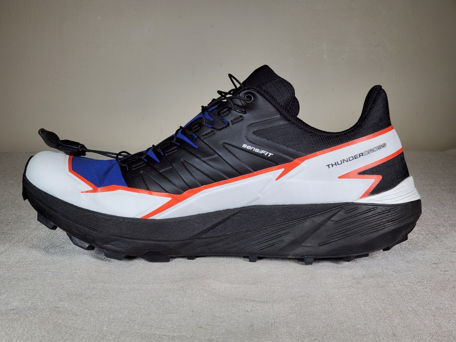 Scarpe da trail running Salomon Thundercross suola Contagrip blu bianco uomo US 10 5